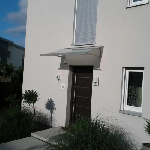 baier-ueberdachung-lampertheim-vordach-01